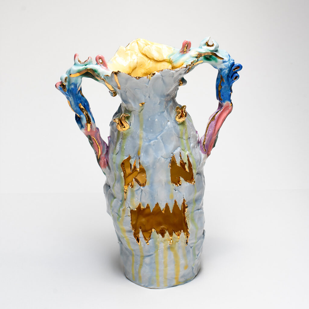 Scary-Vase - Happy-Vase-with-Dots - Faye Hadfield - Pot - Ceramic Art - Florian Daguet-Bresson