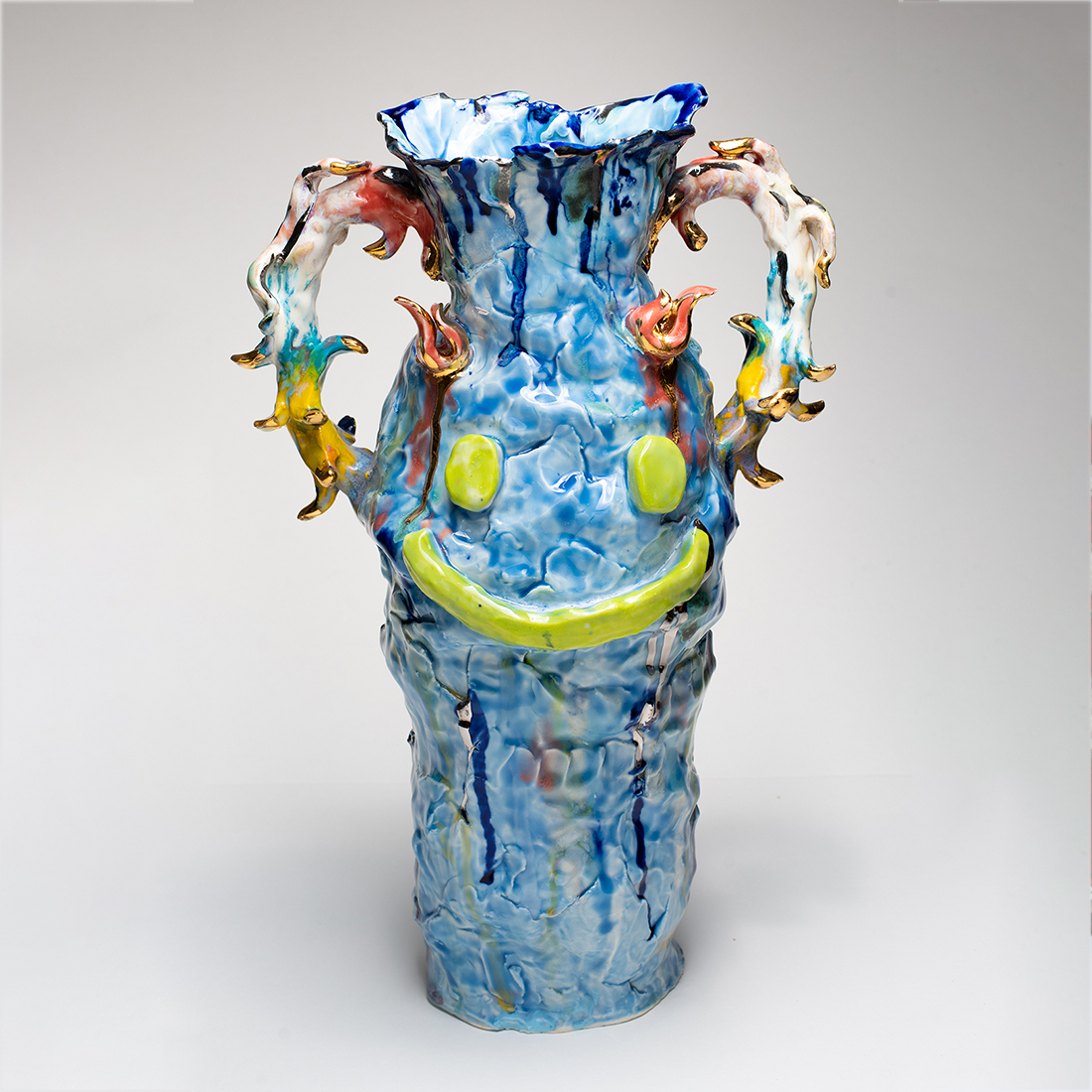 Happy vase - Faye Hadfield - Ceramic art - contemporary ceramic - Florian Daguet-Bresson
