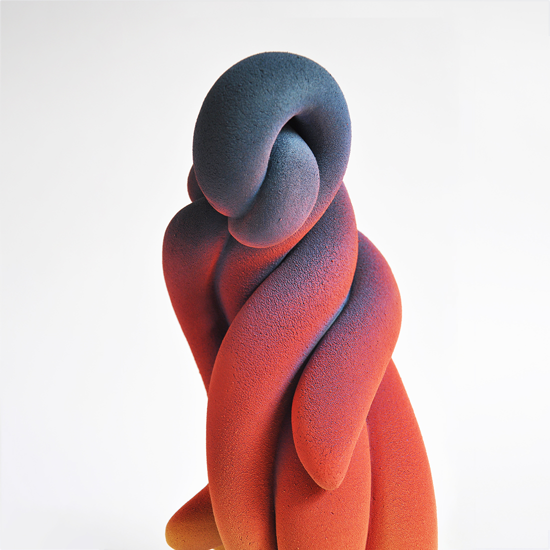 Untangling in red- Claire Lindner - Contemporary Art - céramique contemporaine - Florian Daguet-Bresson