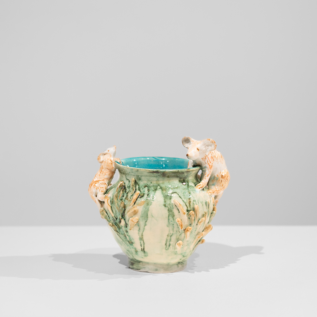 Petit Vase aux Souris